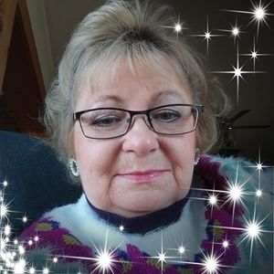 Meet your Posher, Della